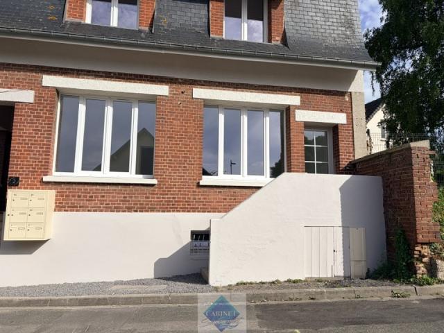 Location Appartement Rue des Charmilles, Oust Marest
