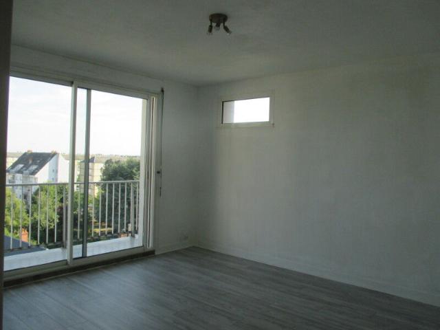 Location Appartement Rue des Charrières, Orléans