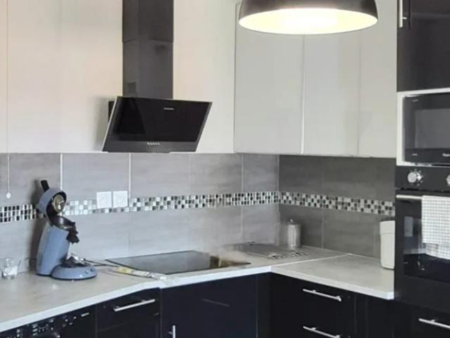 Location Appartement Rue des Cigarières, Marseille