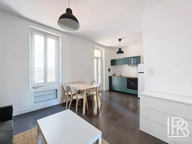 Location Appartement Rue des Clairistes, Marseille