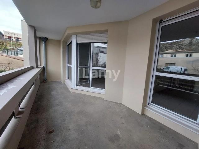 Location Appartement Rue des Combes, Sisteron