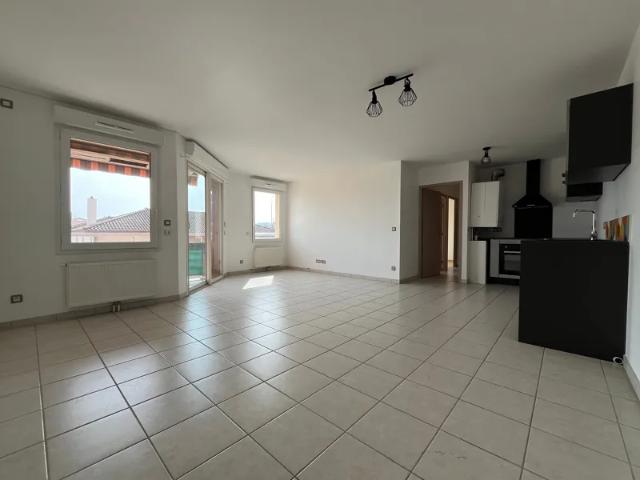 Location Appartement Rue des Cordiers, Mâcon