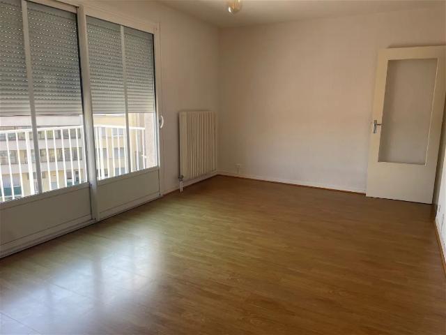 Location Appartement Rue des Couteliers, Issoire