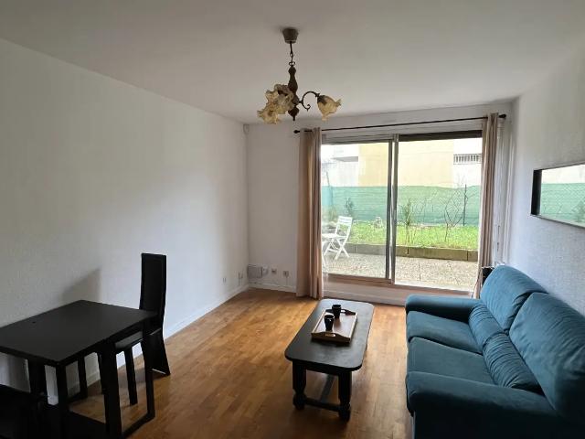 Location Appartement Rue des Deux Frères, Villeurbanne