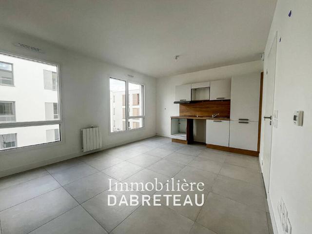 Location Appartement Rue des Docks, Lyon
