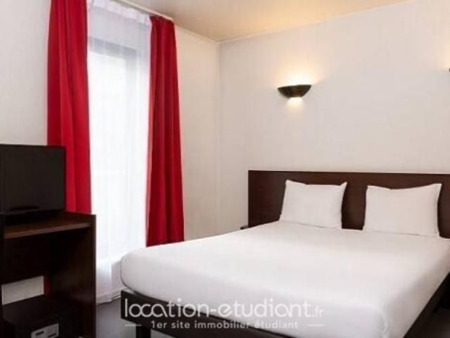 Location Appartement Rue des Étudiants, Courbevoie