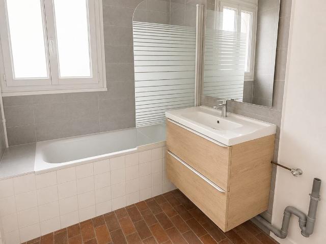 Location Appartement Rue des Édouets, Chilly Mazarin