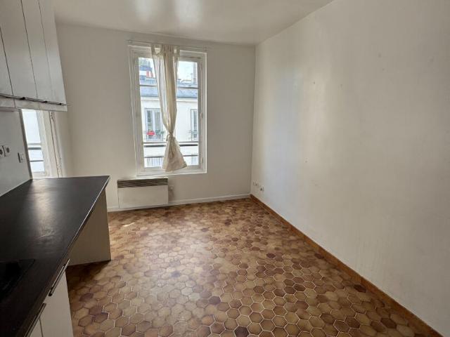 Location Appartement Rue des Épinettes, Paris