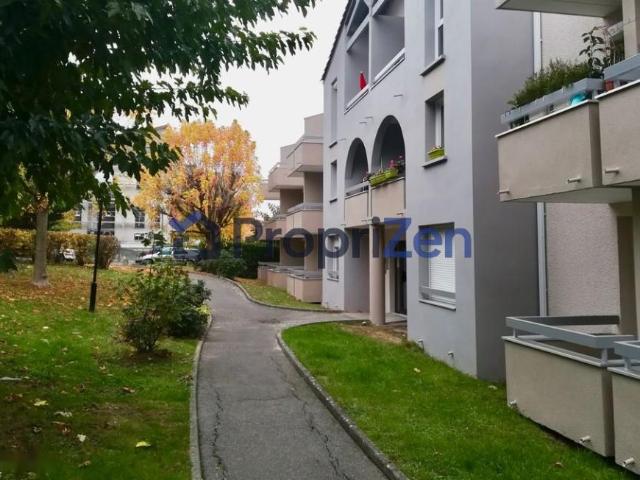 Location Appartement Rue des Fontanelles, Castanet Tolosan