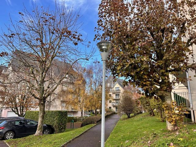 Location Appartement Rue des Fossés du Château, Caen