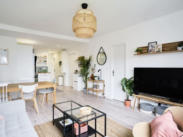 Location Appartement Rue des Frères Vaillant, Lille