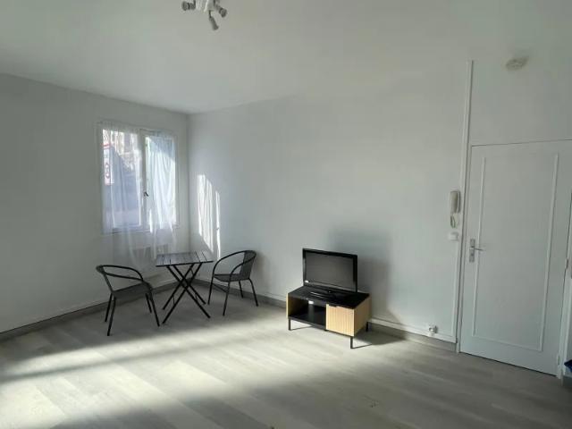 Location Appartement Rue des Frères Lumière, Cosne Cours sur Loire