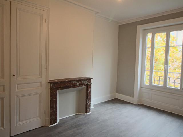 Location Appartement Rue des Frères Lumière, Sainte Foy lès Lyon
