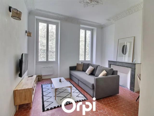 Location Appartement Rue des Frères Merlo, Marseille