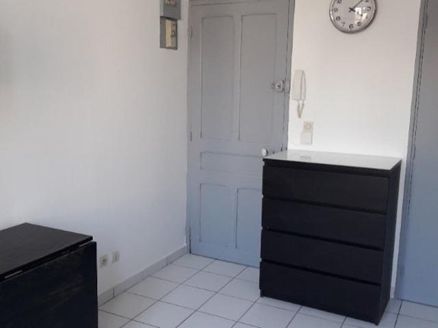 Location Appartement Rue des Godrans, Dijon
