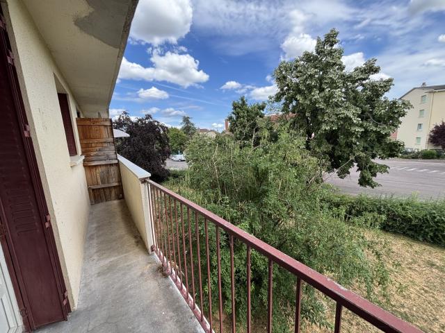 Location Appartement Rue des Gondrandes, Chenôve