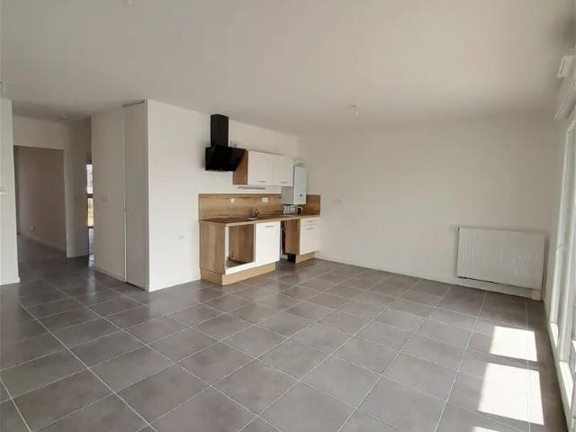 Location Appartement Rue des Grandes Maulévries, Angers