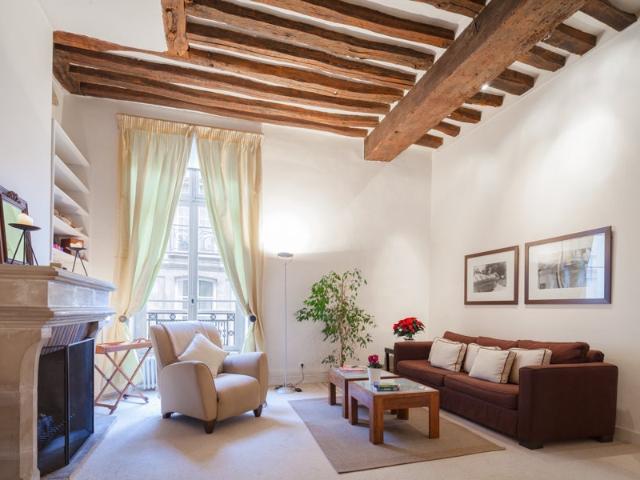 Location Appartement Rue des Grands Augustins, Paris