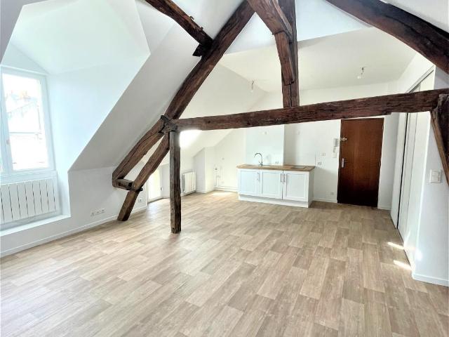 Location Appartement Rue des Grands Champs, Orléans