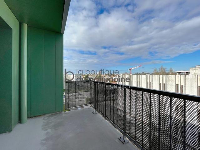Location Appartement Rue des Gravières, Lormont