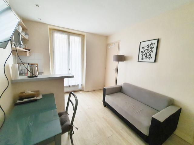 Location Appartement Rue des Gravilliers, Paris