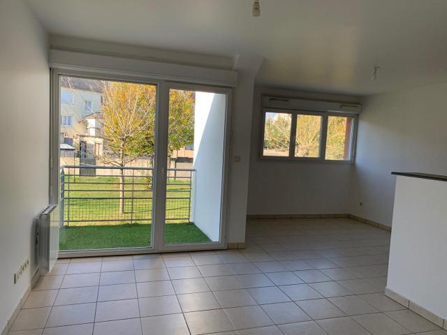 Location Appartement Rue des Grèves, Yffiniac