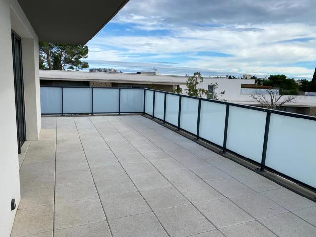 Location Appartement Rue des Grèzes, Montpellier