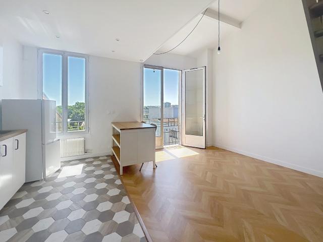 Location Appartement Rue des Groseilliers, Montreuil