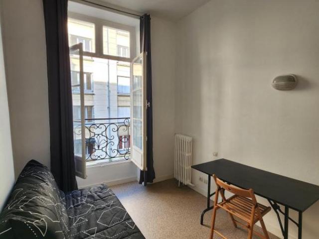 Location Appartement Rue des Halles, Nantes