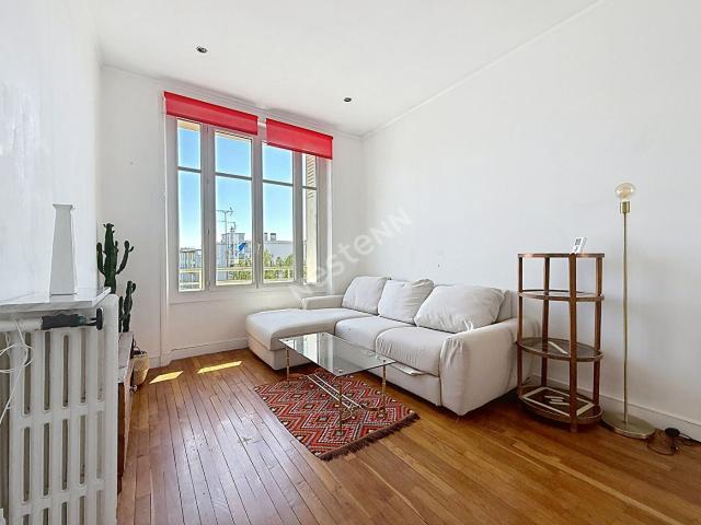 Location Appartement Rue des Hauts Pavés, Nantes