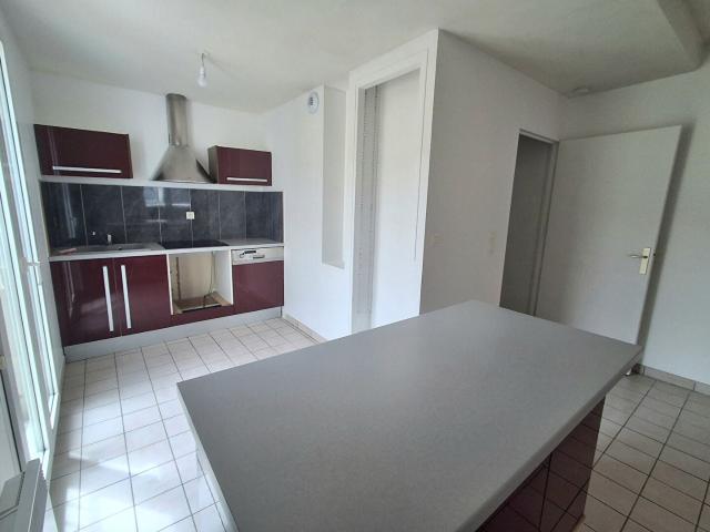 Location Appartement Rue des Juifs, Châlons en Champagne