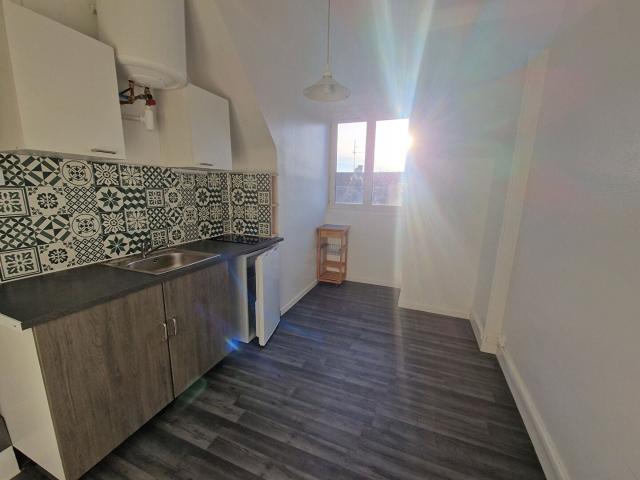Location Appartement Rue des Jacobins, Caen