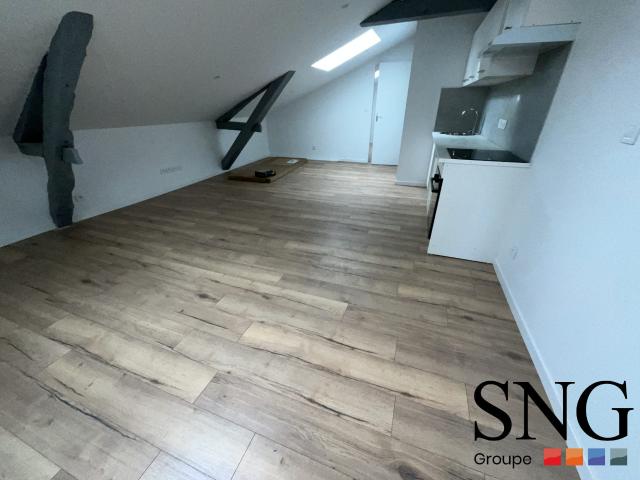 Location Appartement Rue des Jacobins, Cahors