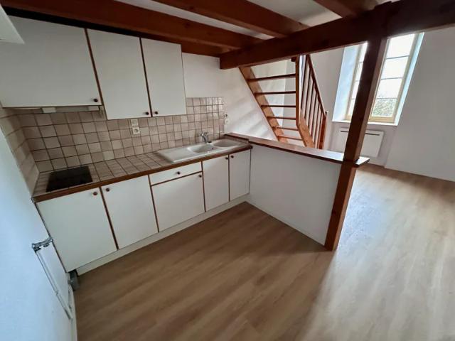 Location Appartement Rue des Jacobins, Saintes