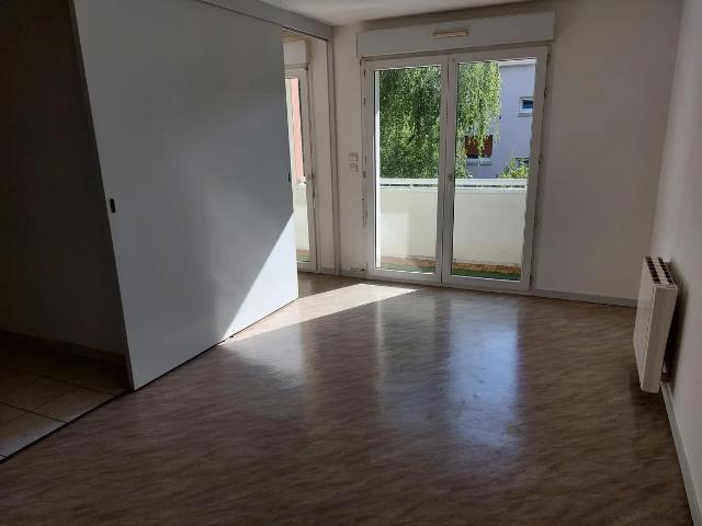 Location Appartement Rue des Jardins, Besançon