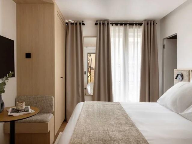 Location Appartement Rue des Lyonnais, Paris