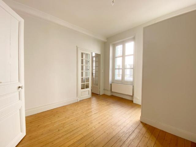 Location Appartement Rue des Lancharres, Chalon sur Saône