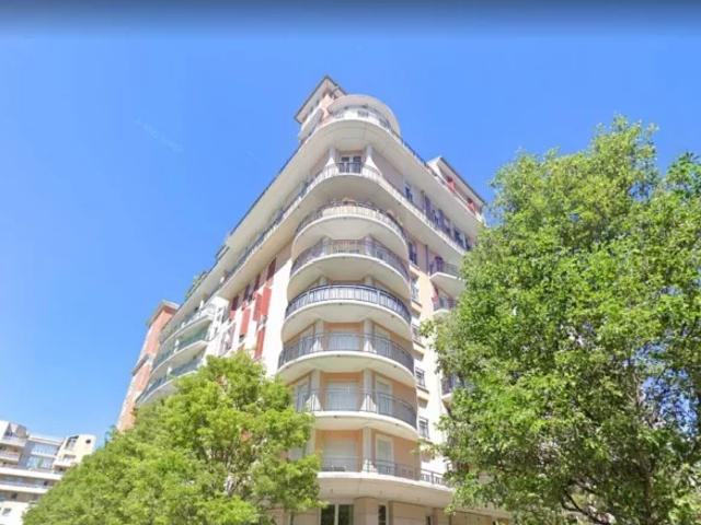 Location Appartement Rue des Lilas d'Espagne, Courbevoie