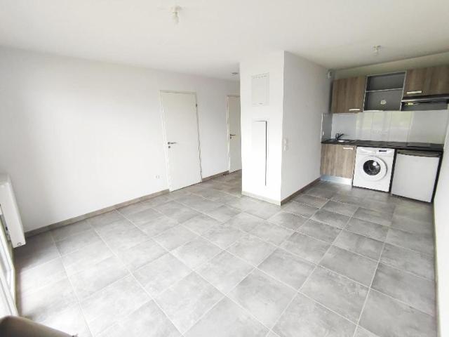 Location Appartement Rue des Lisières, Bassens
