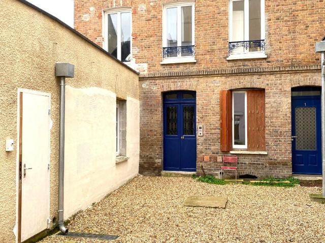 Location Appartement Rue des Lombards, Évreux