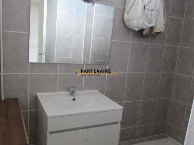 Location Appartement Rue des Puisatiers, Saint Uze