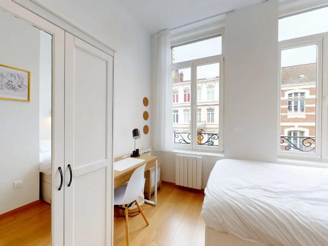 Location Appartement Rue des Pyramides, Lille