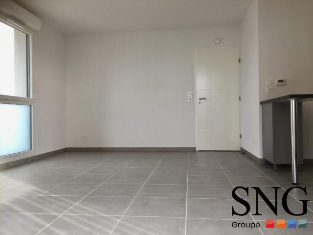Location Appartement Rue des Parets, Villeneuve Tolosane