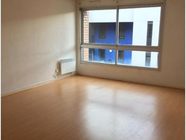 Location Appartement Rue des Pénitents Blancs, Toulouse
