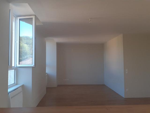 Location Appartement Rue des Perrières, Les Riceys