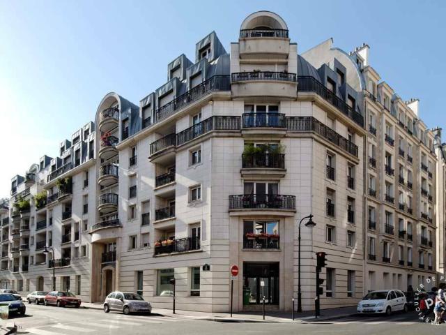 Location Appartement Rue des Peupliers, Paris