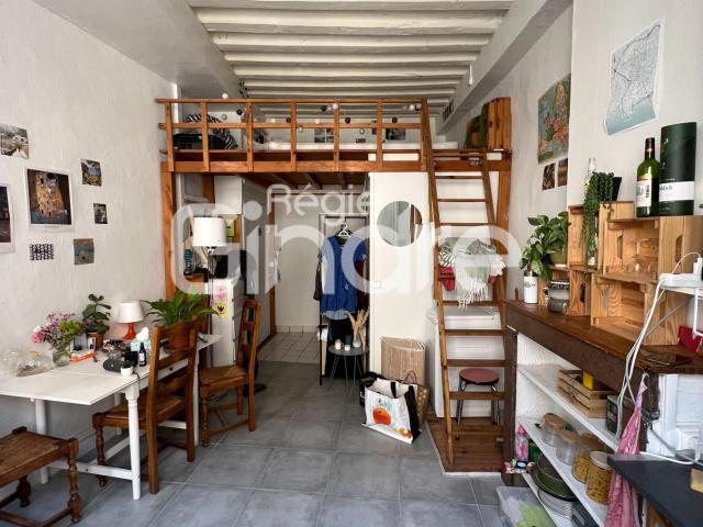 Location Appartement Rue des Pierres Plantées, Lyon