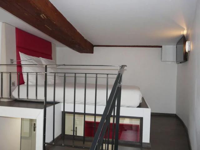 Location Appartement Rue des Pierres Plantées, Lyon