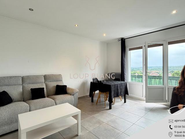 Location Appartement Rue des Pins, Essert