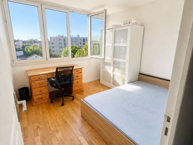 Location Appartement Rue des Pinsons, Créteil